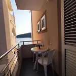 By The Sea Milna, Hvar - 22619 * フヴァル